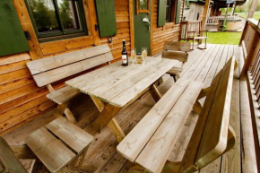 Ferienwohnung mit zwei Schlafzimmern und Terrasse, Saal